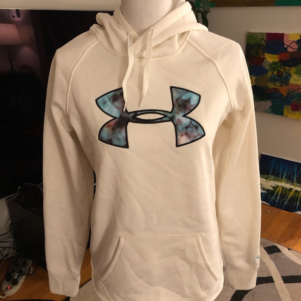 Under armour sweatshirt